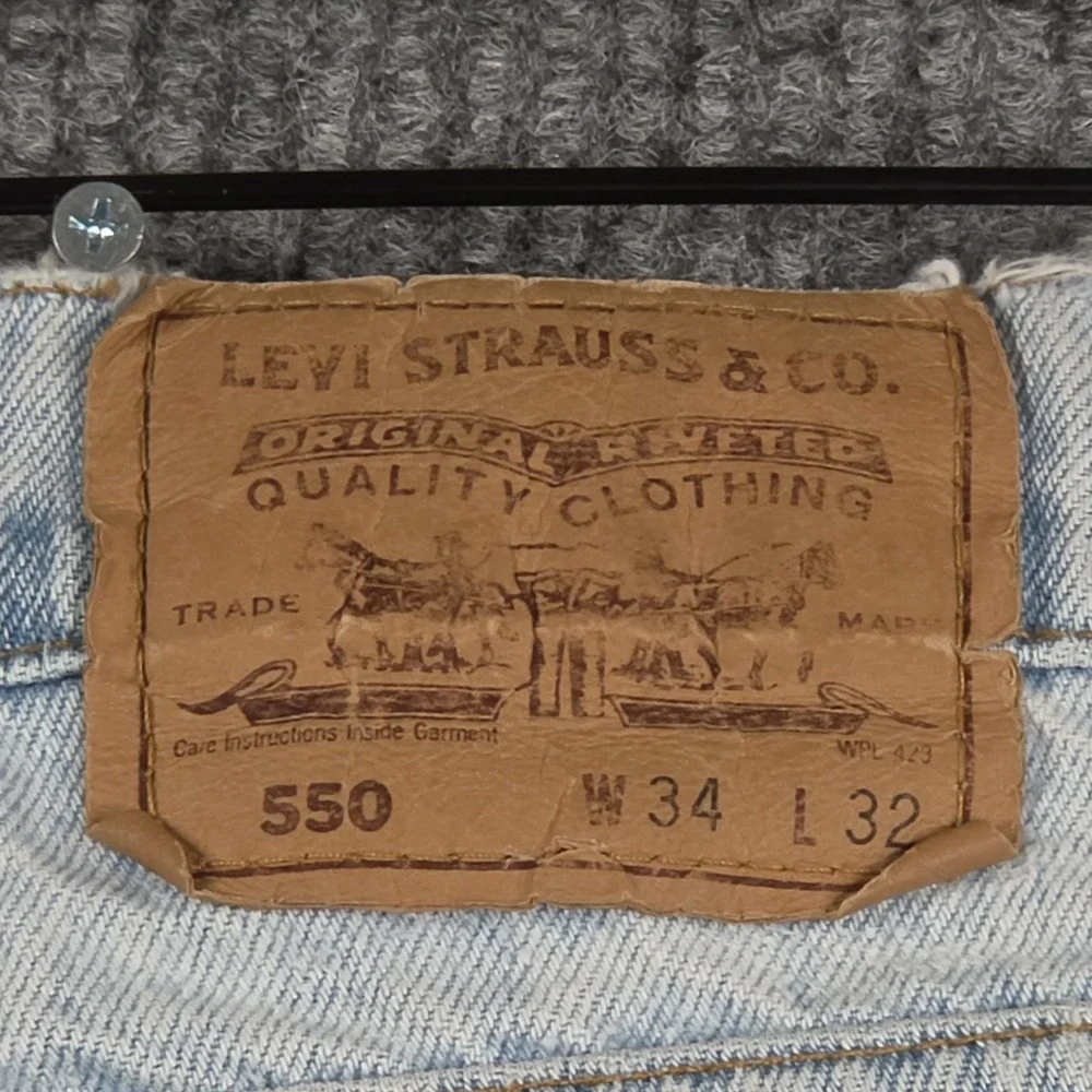 Levi's 550 Relaxed Fit Jeans Mens 34x32 Light Wash Orange Tab Vintage 90s Y2K